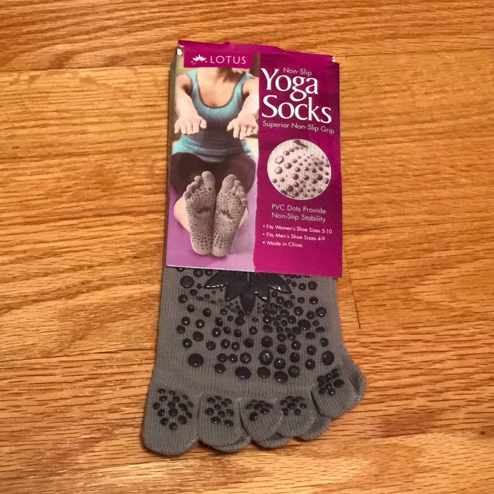 BRAND NEW Yoga socks with grippers!